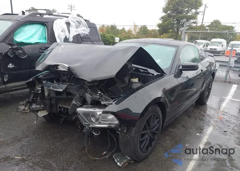 2014 Ford Mustang из США, поврежденный, VIN 1ZVBP8AM7E5323859